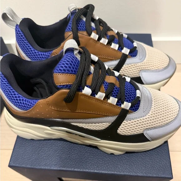 Dior sneaker M-B22, violet , cream , coffee brown, size 42. ( like new) - Picture 4 of 8